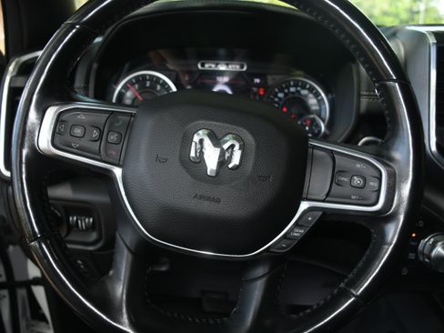 Used 2021 RAM 1500 Laramie AWD/4WD image 13