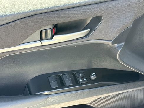 Used 2025 Toyota Camry LE FWD image 15