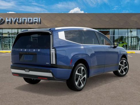 New 2026 Hyundai Ioniq 9 Calligraphy image 4