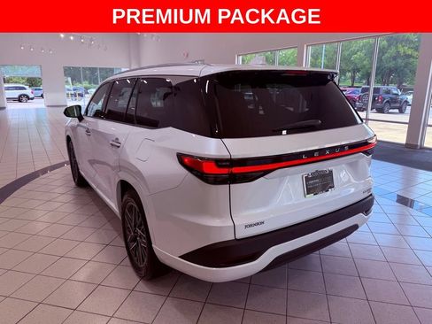 Certified 2025 Lexus TX 350 AWD w/ Technology Package image 5