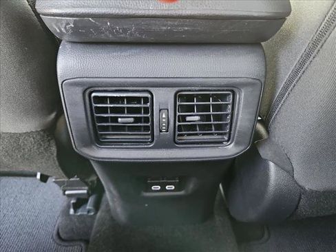 Used 2025 Toyota RAV4 XLE w/ Convenience Package FWD image 18