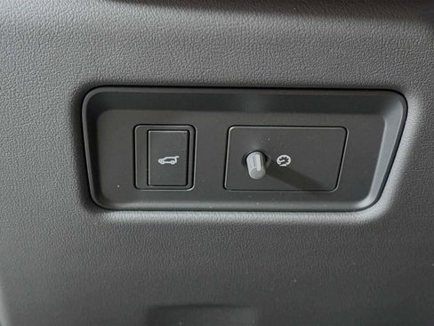 New 2026 Jaguar F-PACE R-Dynamic S image 10