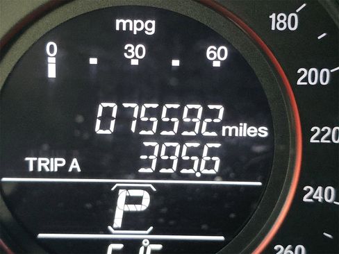 Used 2017 Honda Accord Sport image 19