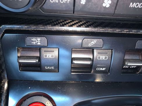 Used 2024 Nissan GT-R Premium w/ Floor Mat Package AWD/4WD image 50