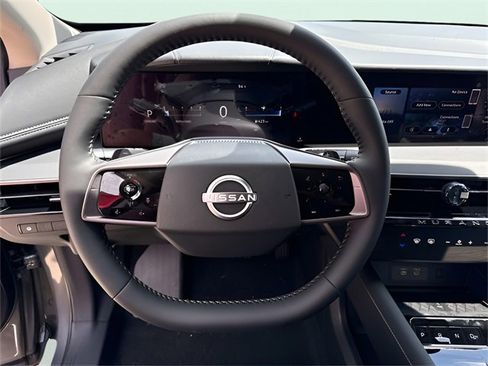 New 2025 Nissan Murano SV image 10