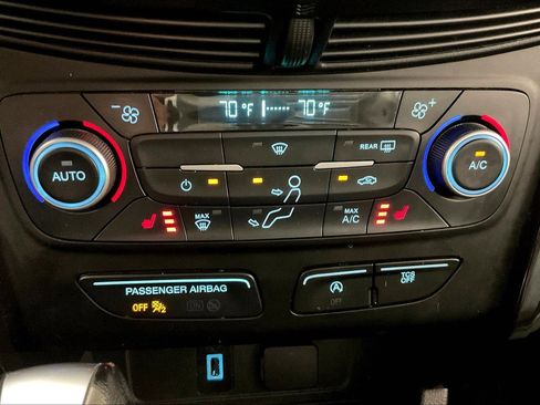Used 2019 Ford Escape SE AWD/4WD image 34