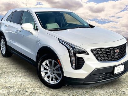 Certified 2023 Cadillac XT4 Luxury w/ Cold Weather Package