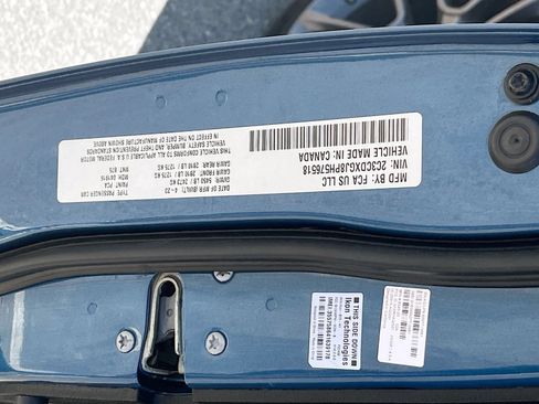 Used 2023 Dodge Charger Scat Pack w/ Plus Group RWD image 32