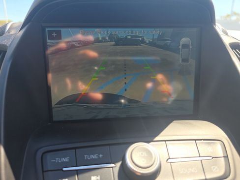 Used 2019 Ford Escape SEL image 14