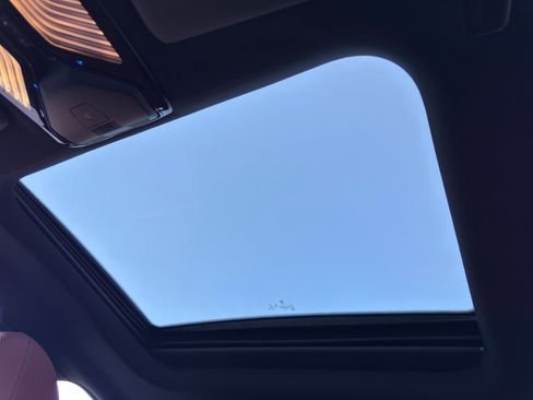 Used 2022 BMW i4 eDrive40 w/ M Sport Package image 12