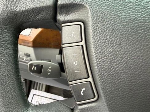 Used 2005 BMW 745i image 24