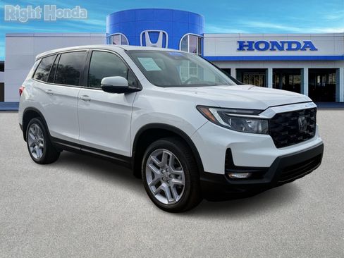 Certified 2024 Honda Passport EX-L image 10