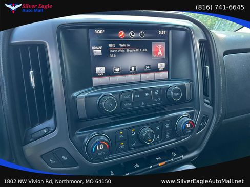 Used 2015 GMC Sierra 1500 SLE w/ All-Terrain Package AWD/4WD image 9