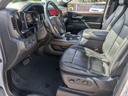 Used 2024 Chevrolet Silverado 1500 High Country image 8