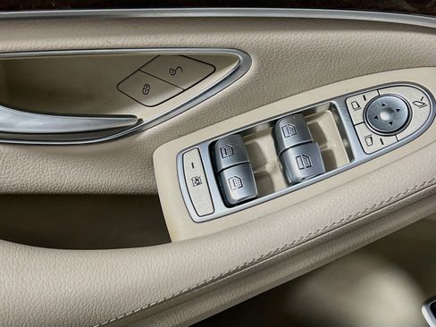 Used 2019 Mercedes-Benz S 450 Sedan image 17