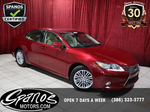 Used 2015 Lexus ES 350 w/ Luxury Package FWD image 1