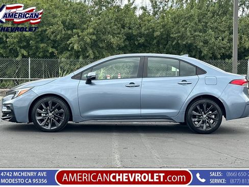 Used 2024 Toyota Corolla SE w/ SE Premium Package FWD image 7