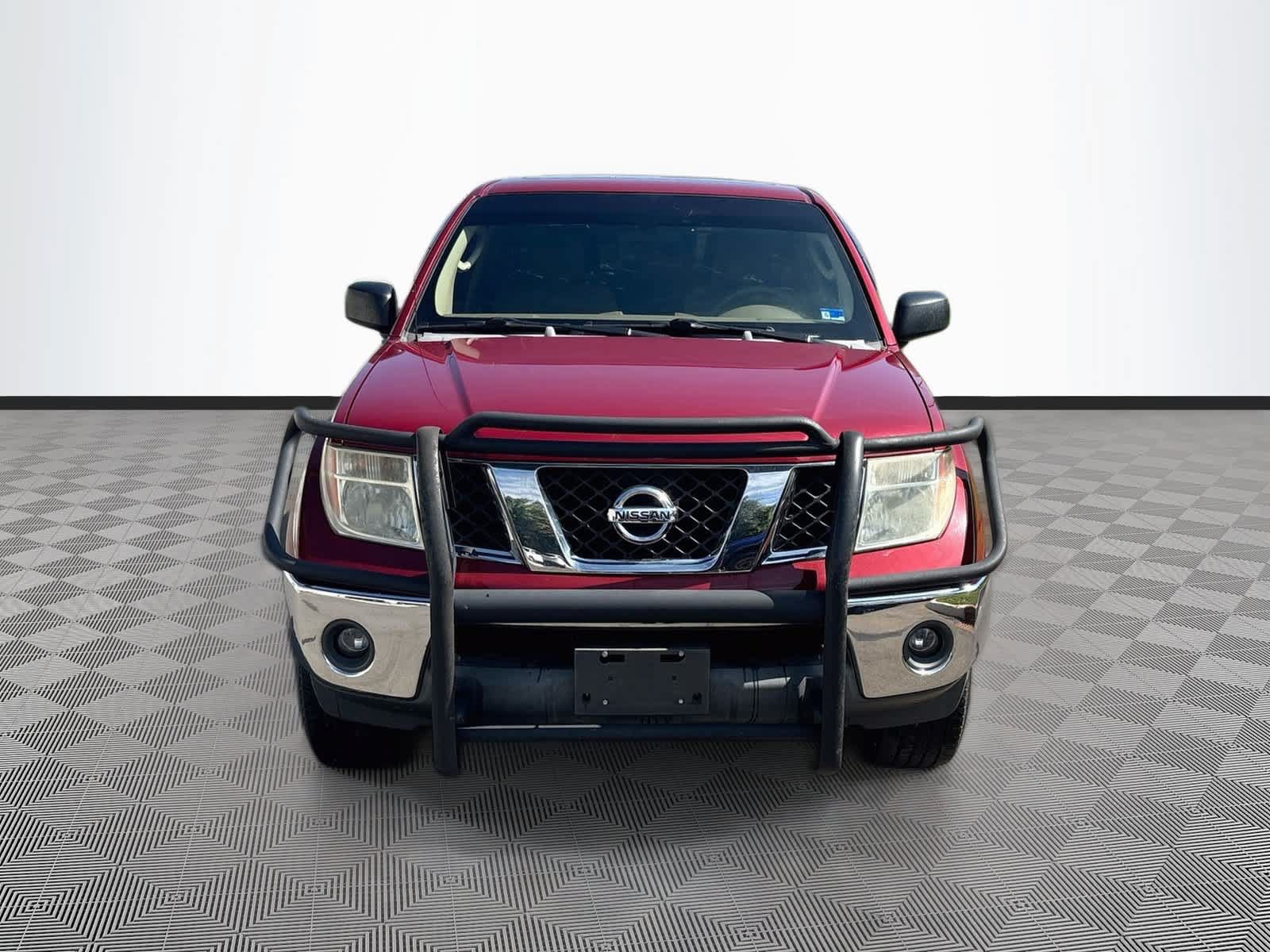 Used 2006 Nissan Frontier SE w/ (P01) Power Pkg AWD/4WD image 2