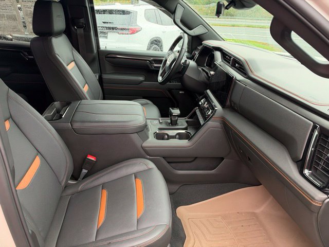 Used 2026 GMC Sierra 1500 AT4 w/ AT4 Premium Package AWD/4WD image 12