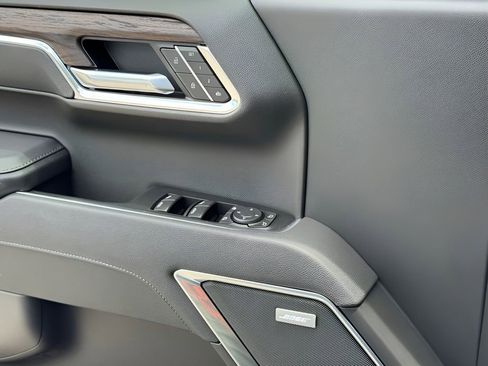 New 2026 GMC Sierra 1500 SLT AWD/4WD image 12