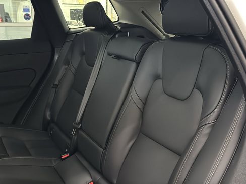 New 2026 Volvo XC60 T8 Ultra w/ Climate Package AWD/4WD image 26