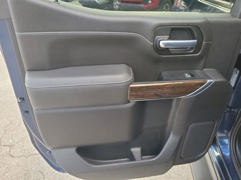 Used 2021 GMC Sierra 1500 Elevation image 15