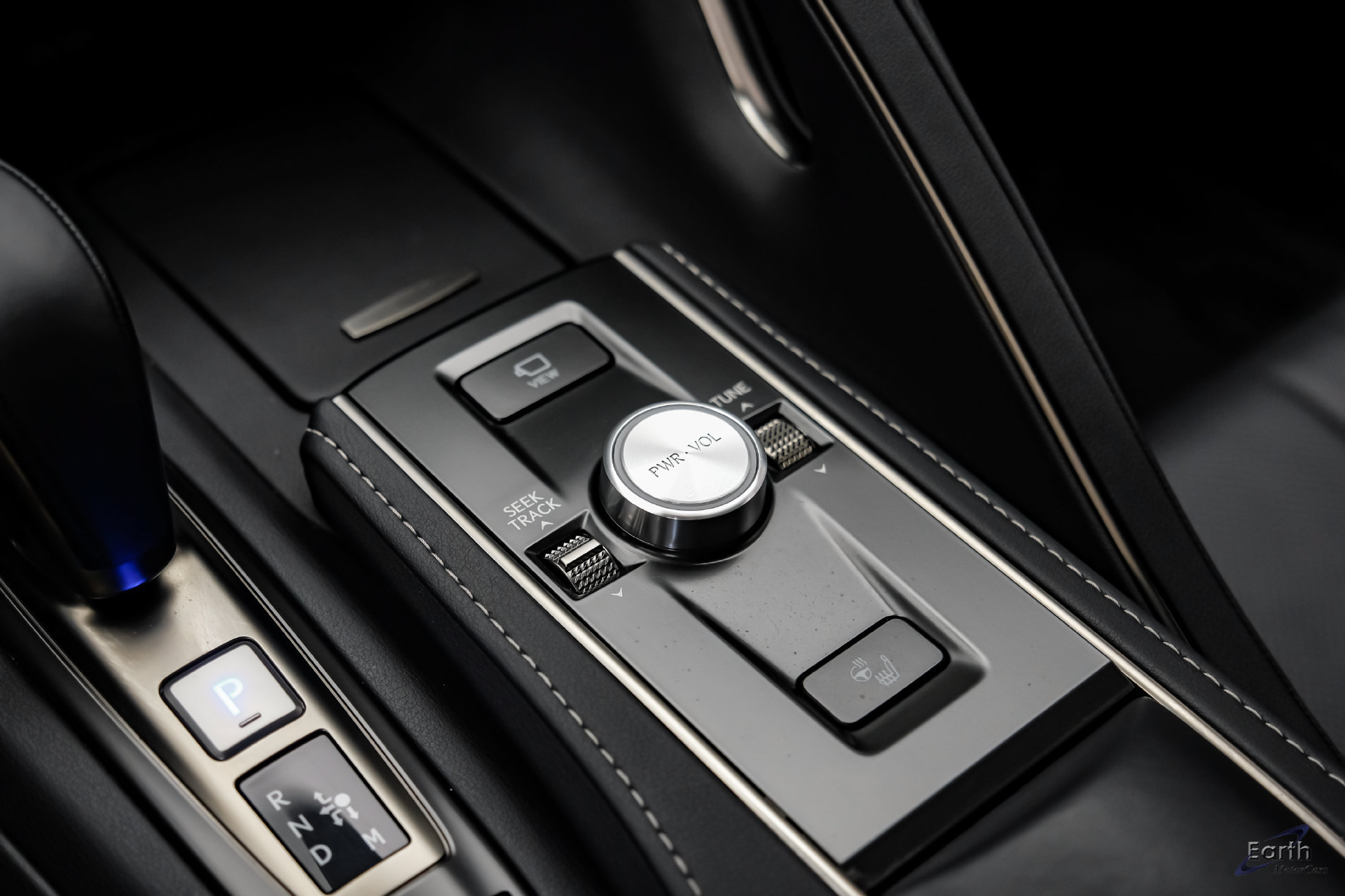 Used 2024 Lexus LC 500 Convertible w/ Touring Package RWD image 48