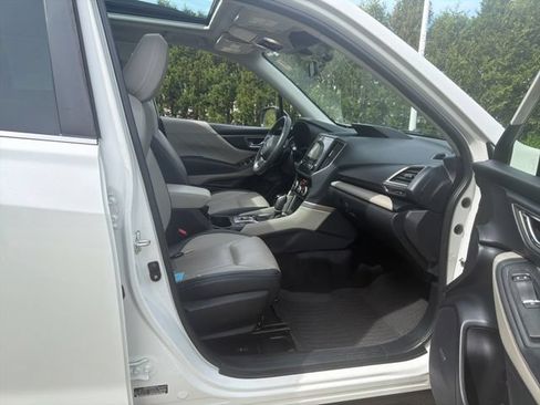 Certified 2023 Subaru Forester Limited AWD/4WD image 28
