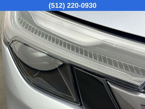 Certified 2025 Subaru Forester Limited image 39