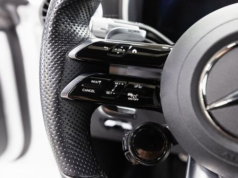 Used 2022 Mercedes-Benz SL 55 AMG 4MATIC image 12
