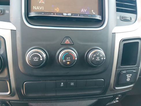 Used 2015 RAM 1500 Big Horn RWD image 22