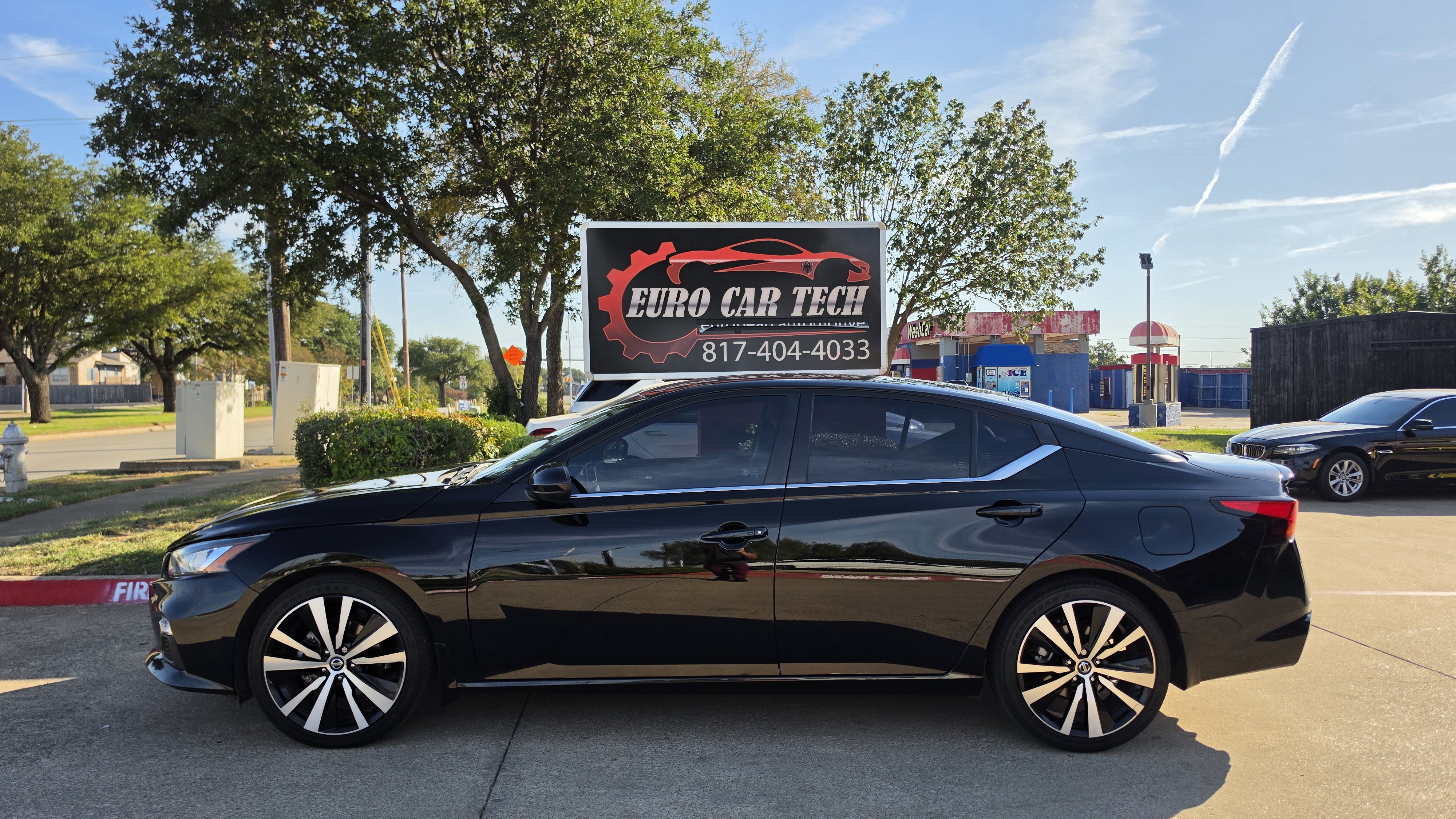 Used 2020 Nissan Altima 2.5 SR FWD image 2