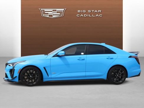 Used 2022 Cadillac CT4 V Blackwing w/ Carbon Fiber 1 Package RWD image 2