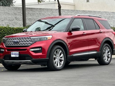 Used 2021 Ford Explorer Limited w/ Equipment Group 301A image 8