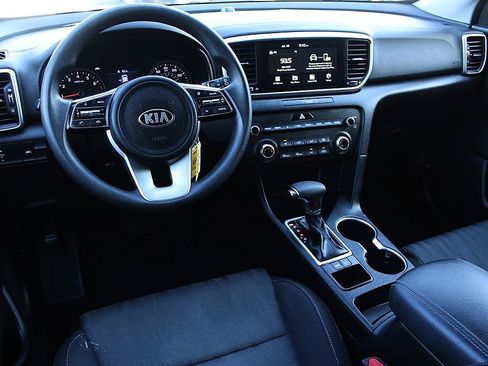 Used 2022 Kia Sportage LX FWD image 15