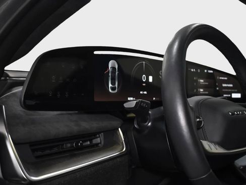 Used 2023 Lucid Air Grand Touring image 19