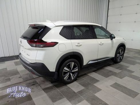 Used 2023 Nissan Rogue SL w/ SL Premium Package image 4