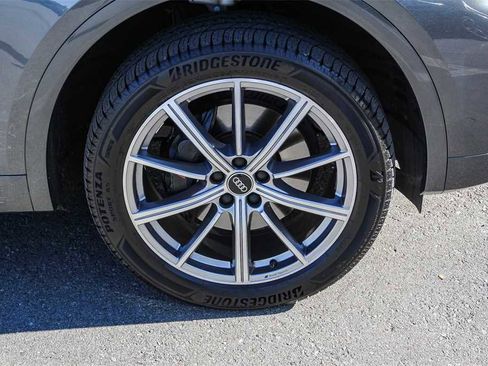 Used 2022 Audi SQ5 Premium Plus w/ Premium Plus Package image 9