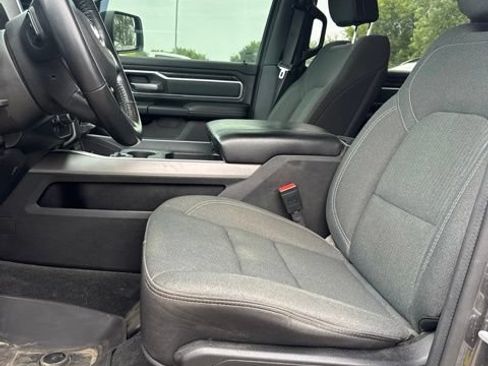 Used 2022 RAM 1500 Big Horn AWD/4WD image 12