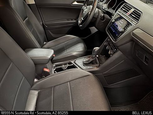 Used 2019 Volkswagen Tiguan SE FWD image 29