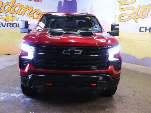 Used 2023 Chevrolet Silverado 1500 LT Trail Boss image 3