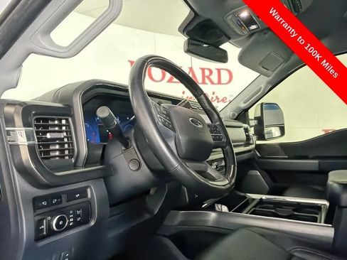 Used 2023 Ford F250 Lariat w/ Lariat Ultimate Package AWD/4WD image 11