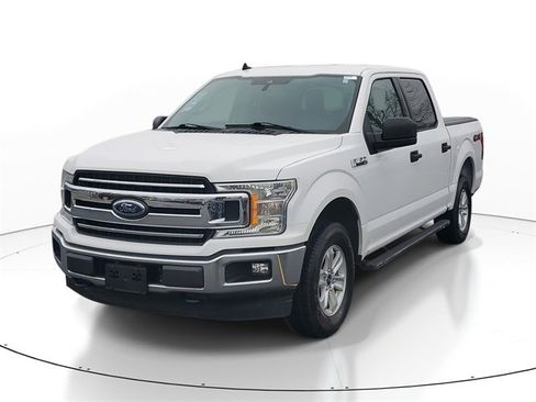 Used 2019 Ford F150 XLT w/ Trailer Tow Package image 2
