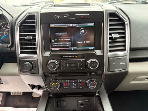 Used 2015 Ford F150 XLT w/ Equipment Group 302A Luxury image 11