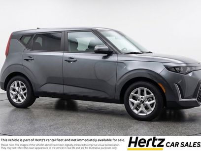 Used 2025 Kia Soul LX w/ LX Technology Package