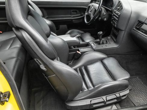 Used 1995 BMW M3 Coupe RWD image 7