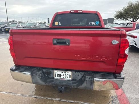 Used 2018 Toyota Tundra SR5 w/ SR5 Upgrade Package image 5