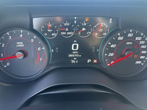 Used 2016 Chevrolet Camaro SS image 30