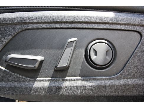 Certified 2023 Kia Sorento SX FWD image 35