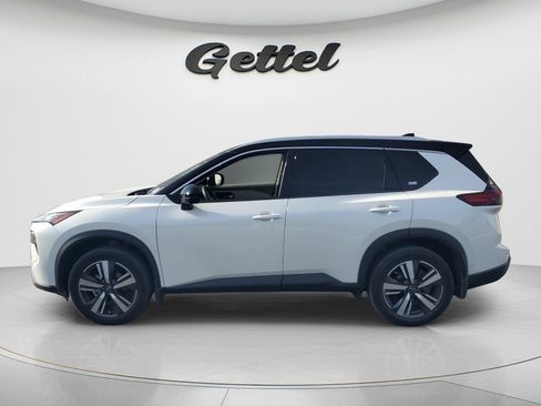 Used 2024 Nissan Rogue SL w/ SL Premium Package FWD image 8